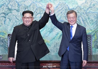 완전한 비핵화 통한 핵없는 한반도 목표 확인… ‘판문점 선언’